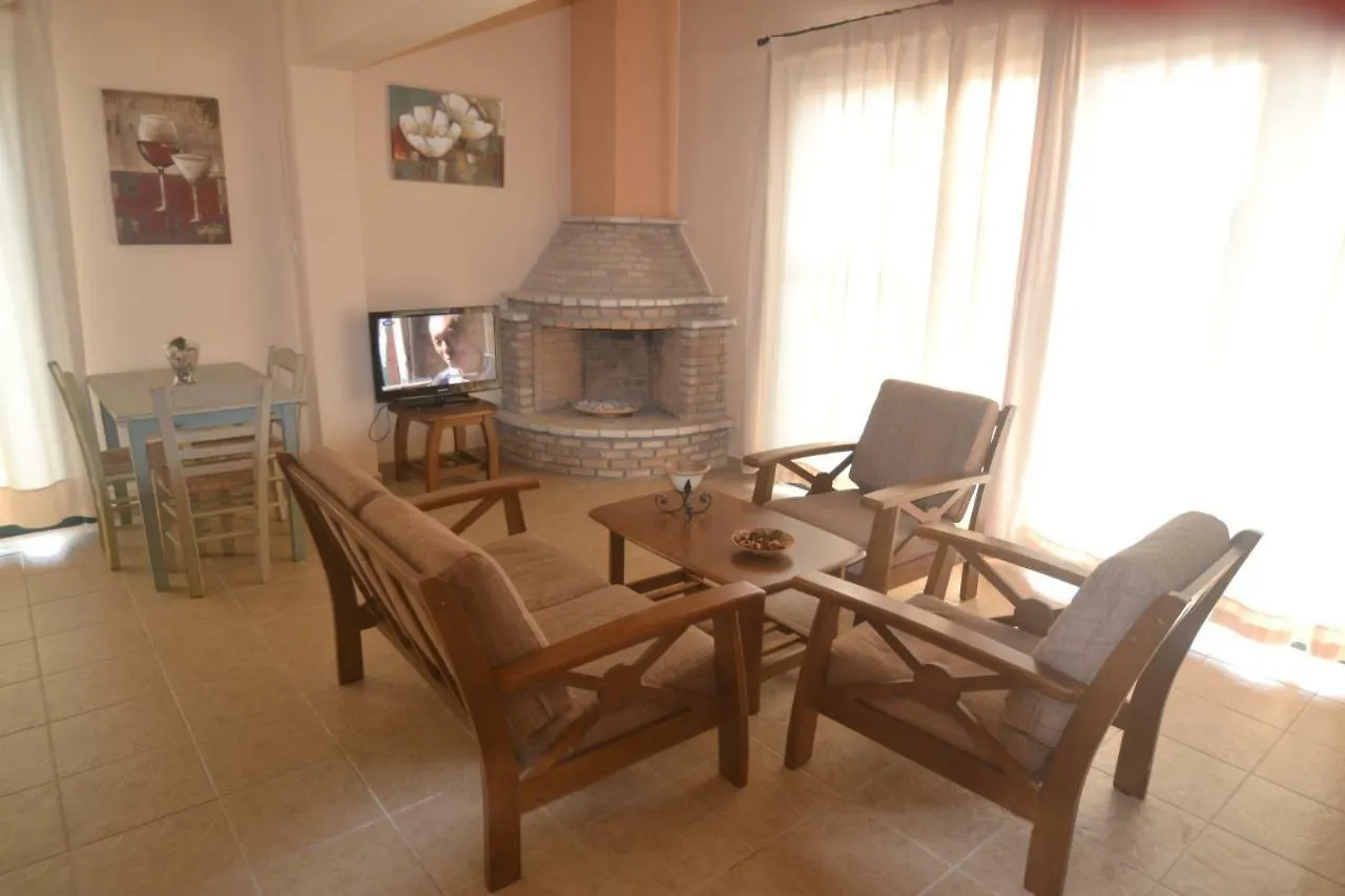 Aparthotel Harvest Moon Apartments Lixouri